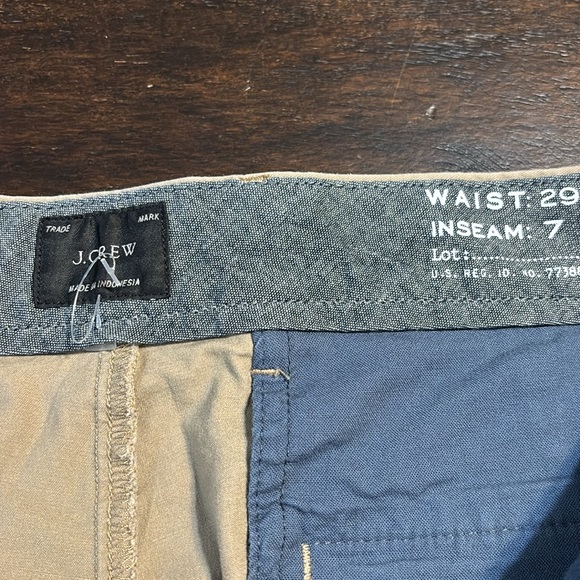 Men’s J. Crew 7” Khaki Stretch Chino Shorts - 29” Waist - Like New!  🧡 - Picture 9 of 13